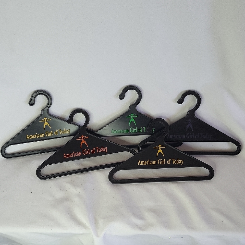 American Girl of Today Hangers Set of 5 Pleasant Company Vintage